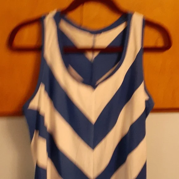 3 colorful long sleeveless tunic tops, beautiful colors! Size large forever 21 - Picture 5 of 6